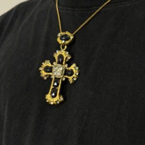 Statement Cross necklace